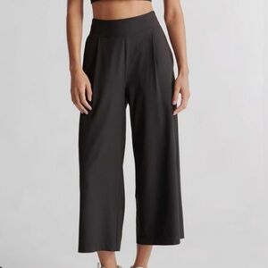 Quince Black Cropped Pants